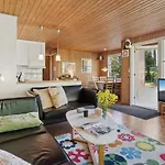 Sigge - 5km From The Sea By Interhome